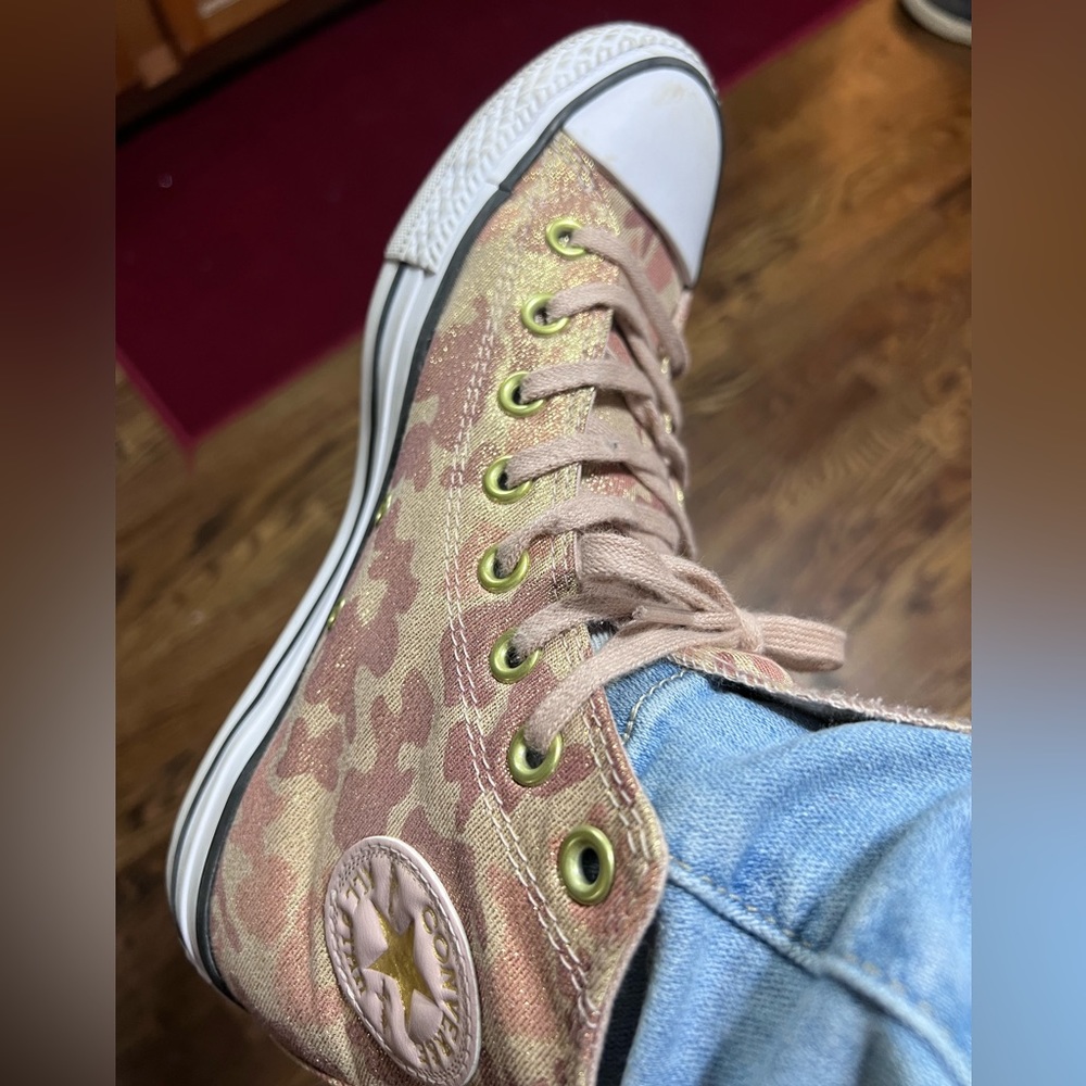 Converse glitter camo
